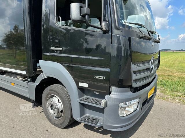 Mala Mercedes-Benz Atego 1221 ATEGO 1221L EURO6. 2021