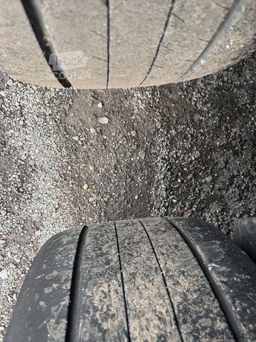 Semi-remorque bâchée WIELTON NS-3K, Edscha, BPW, Lift