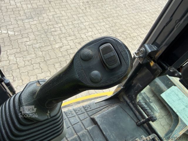 Minibagger KOMATSU PC80MR-5 / 2022 Baujahr / 1.630 H