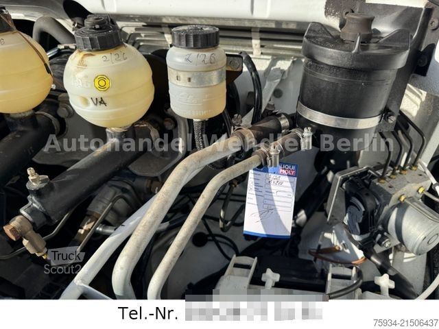 Furgon z wysokim dachem MERCEDES-BENZ Vario 816D Kasten Maxi lang/hoch 1.Hd orig.88tkm