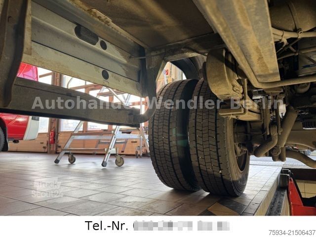 Furgon z wysokim dachem MERCEDES-BENZ Vario 816D Kasten Maxi lang/hoch 1.Hd orig.88tkm