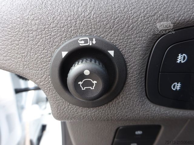 Minibus FORD Transit Kombi 350 L3H2 Trend 360Kam Navi 9Sitz