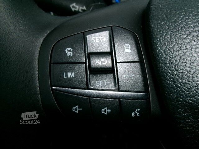 Vrachtwagen met bakwagen FORD Transit 350L4 Trend AT Koffer LWB Xenon Kam ACC