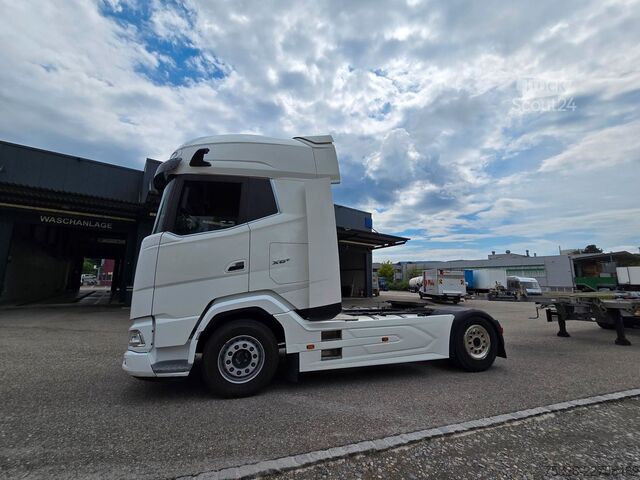 Camião de materiais perigosos DAF XG+ 480 FT ADR EXII