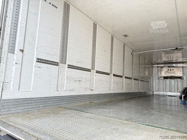 Køletrailer KÄSSBOHRER 3 Achs ThermoKing SMX-50 defekt Lamberet Aufbau
