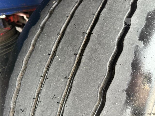 Køletrailer KÄSSBOHRER 3 Achs ThermoKing SMX-50 defekt Lamberet Aufbau