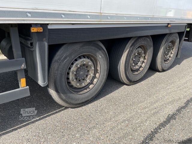 Transport chłodniczy/mrożony Schmitz Cargobull Fridge Thermoking SLXe Spectrum / Multitemp / S...