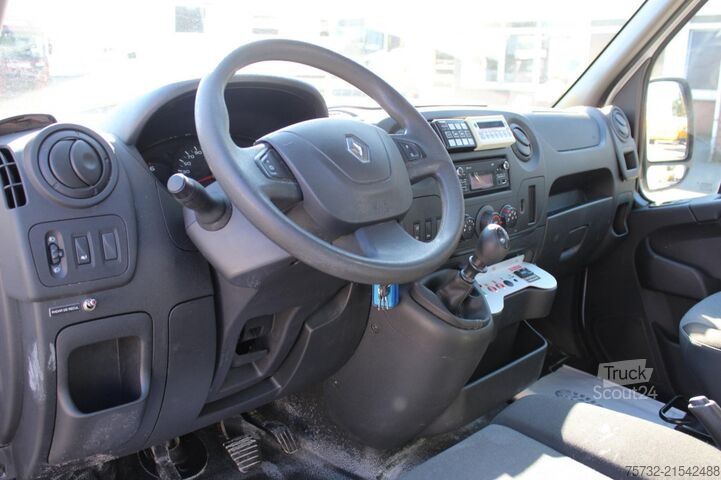 Plataforma elevadora sobre camión Renault Master  Bühne KLUBB 11m   2 Personen Korb 200kg