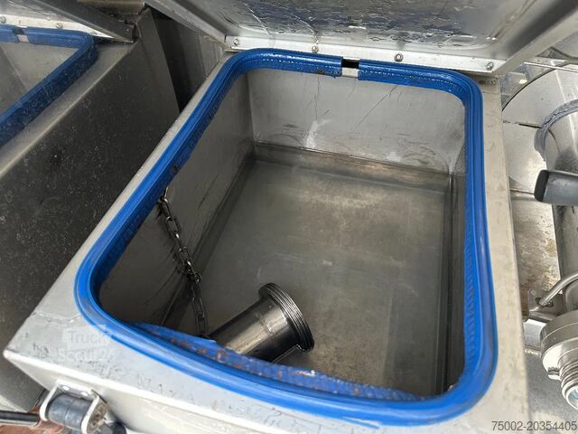 Voedseltanker Van Hool FOOD / RVS chassis / empty weight: 5.860kg / 29...