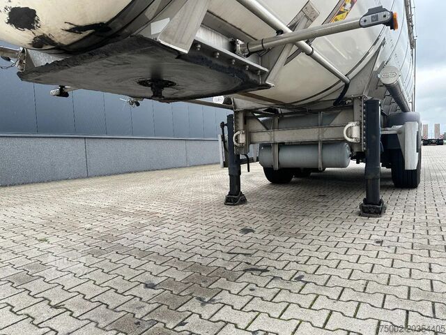 Voedseltanker Van Hool FOOD / RVS chassis / empty weight: 5.860kg / 29...