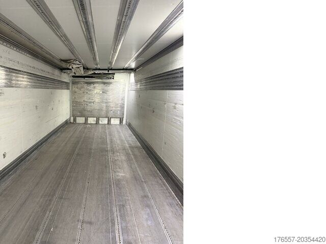 Koffer oplegger Rohr 2-Achs Isokofferauflieger LBW Lenkachse