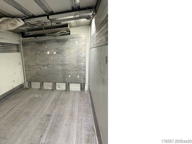 Koffer oplegger Rohr 2-Achs Isokofferauflieger LBW Lenkachse