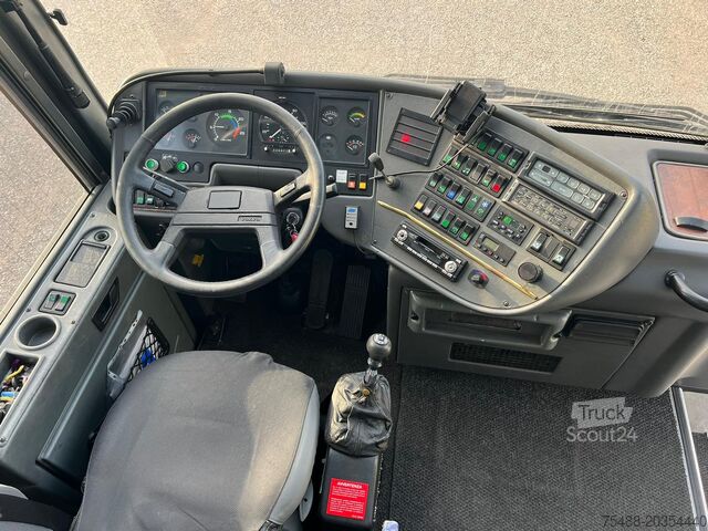 Autobus granturismo VOLVO AUTOBUS GRANTURISMO B 12