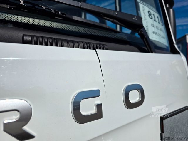 Vrachtwagen met bakwagen IVECO Eurocargo 120E28 / Ladebordwand