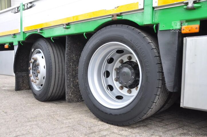 Car carrier van Renault D-ACCESS 6x2 MACHINE-TRANSPORTER RETARDER