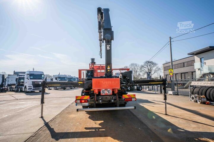 Plateau de chargement RENAULT K380 DXI -6x4+HIAB 21 T/m+4 EXT