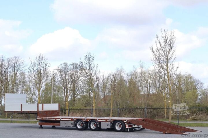 Semi-remorque surbaissée HRD STLM 3N | 3-AXLE | SLIDING RAMPS | STEER & LIFT...