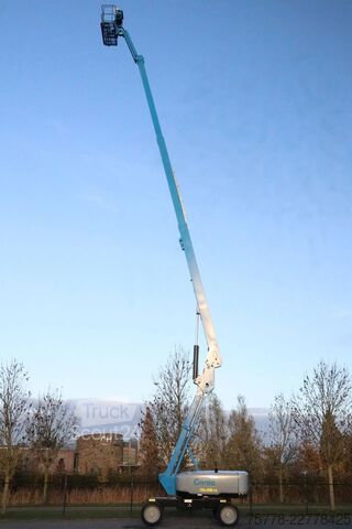 Scharnierende telescopische hoogwerker Genie S-80 J | 26.5 METER | 300 KG | LOW HOURS