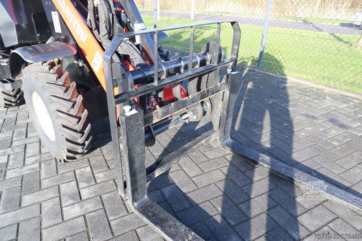 încărcător Manitou MLA 2-25 H NEW UNUSED | FORKS | STAGE V