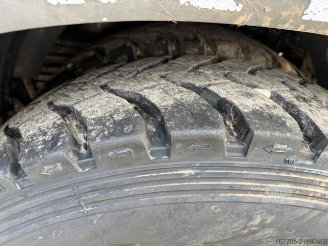 Concrete mixer truck MAN TGS 41.500