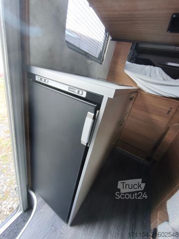 Polintegriran avtodom KNAUS TOURER Vansation 500 MQ,4 Personen