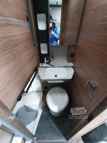 Polintegriran avtodom KNAUS TOURER Vansation 500 MQ,4 Personen