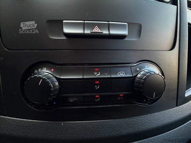 Minibus MERCEDES-BENZ Vito 109 Cdi Tourer Extra Lang 9Sitze Schiebetür