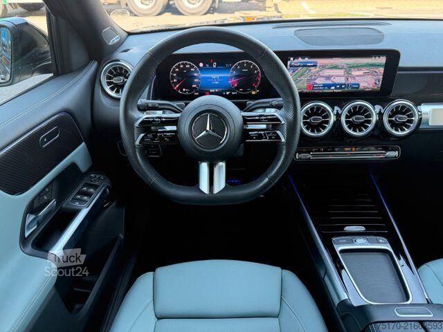 Nakládací plošina Mercedes-Benz GLB 250 4M AMG Night+Pano+Burm+360°+Keyless+20&quo