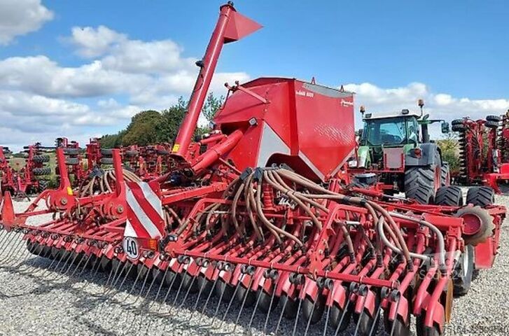 Kombineli tırmık Kverneland U Drill 6000