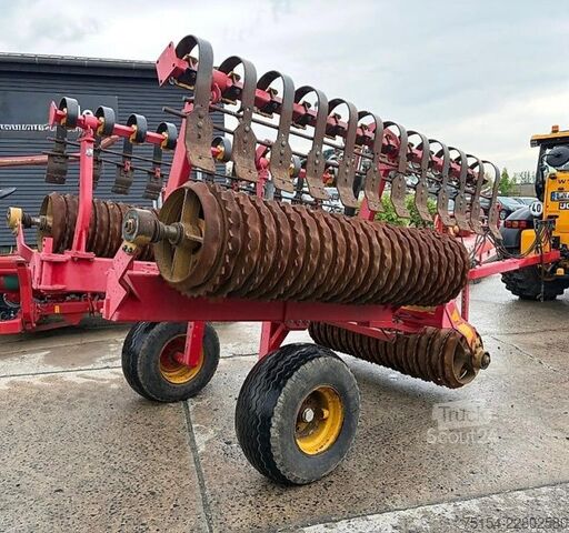 Rullo agricolo Väderstad Rexius 650