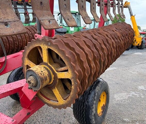 Rullo agricolo Väderstad Rexius 650