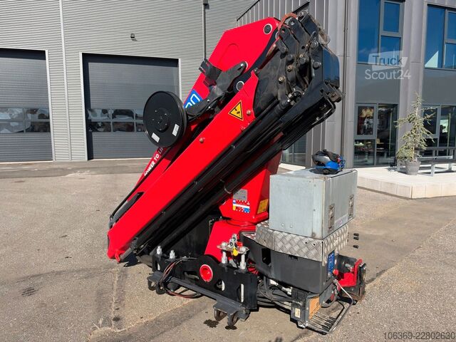 Lastebilmontert kran  HMF 1920 K4 Radio Control / Kran / Crane