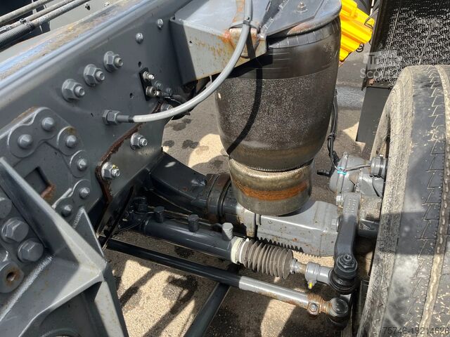 Bauer GmbH Nutzfahrzeuge-Baumaschinen Bauer GmbH Nutzfahrzeuge-Baumaschinen Bauer GmbH Nutzfahrzeuge-Baumaschinen