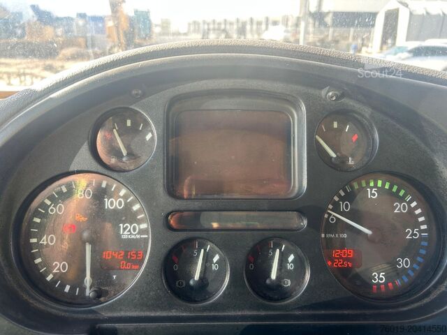 Plattformstruck med presenning DAF LF 55.250