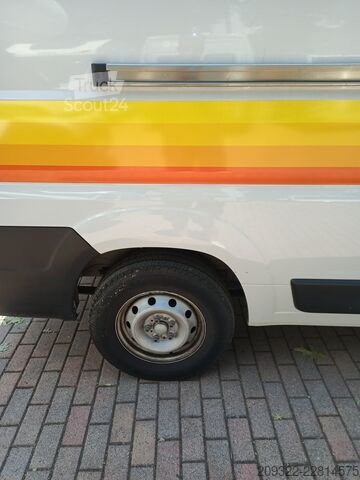 Kamp vozilo Peugeot Boxer Carado CV600 del 2024 | Manuale | Completamente equipaggiato
