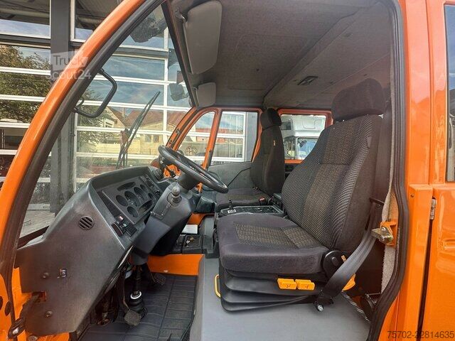 Furgon Multicar M 30 4x4 Allrad Winterdienst
