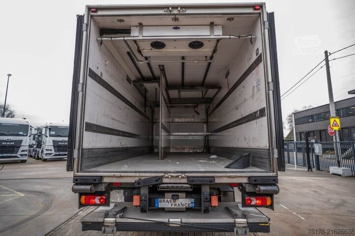 Μεταφορά σε ψύξη/κατάψυξη RENAULT MIDLUM 220 (16t) DXI+CARRIER MULTI+DHOLLANDIA