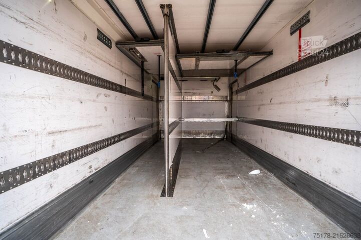 Μεταφορά σε ψύξη/κατάψυξη RENAULT MIDLUM 220 (16t) DXI+CARRIER MULTI+DHOLLANDIA