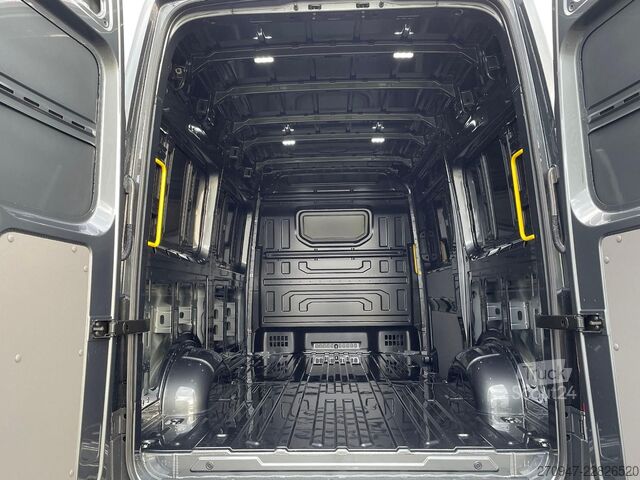 Βαν με ψηλή οροφή MAN TGE 3.180 L3H3 Kasten 4x4 ACC LED NAV LENKRADHZ