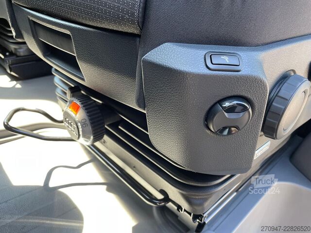 Βαν με ψηλή οροφή MAN TGE 3.180 L3H3 Kasten 4x4 ACC LED NAV LENKRADHZ