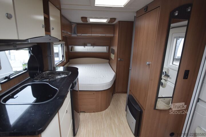 Caravana LMC Musica 470 D mit Mover und Markise