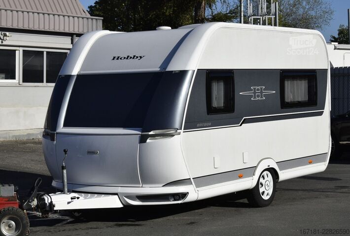 Kemperis HOBBY On tour 390 SF mit Sonnensegel