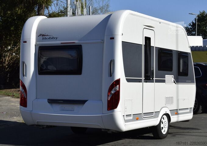 Kemperis HOBBY On tour 390 SF mit Sonnensegel