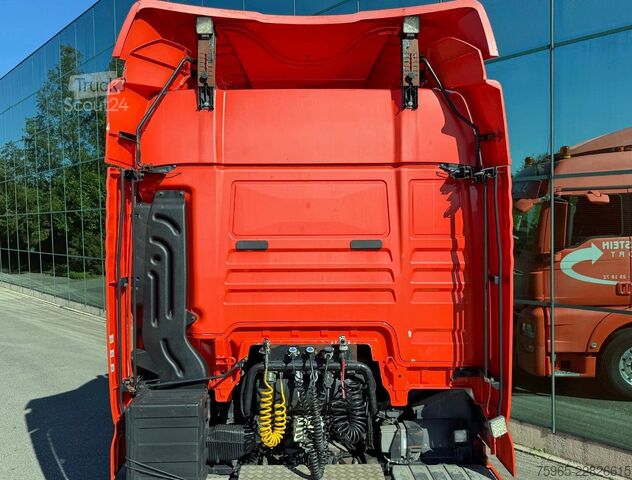 Standaard trekker MAN TGX 26.440 EURO 6 TWINSTEER 6x2 PARK COOLING SMA
