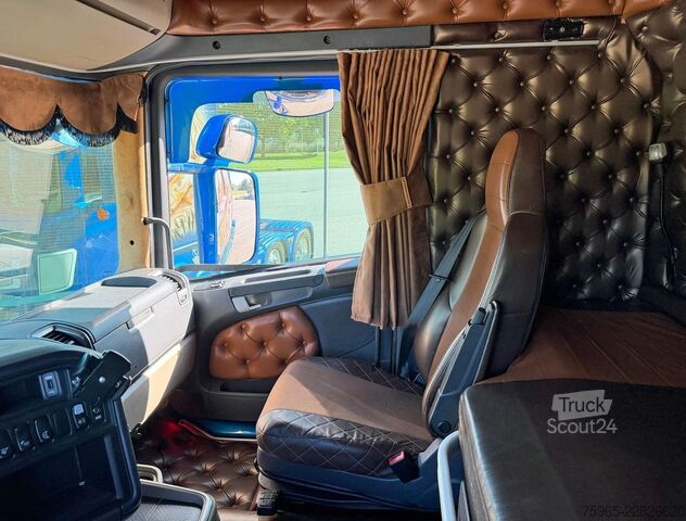 Standaard trekker SCANIA R520 V8 EURO 6 KING FULL AIR RETARDER PARK AIRCO