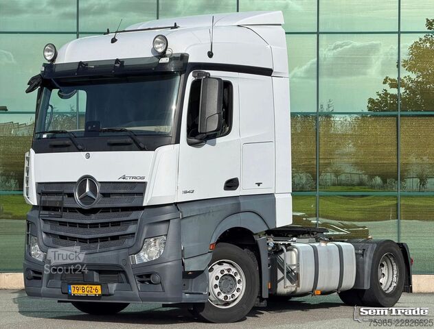 Cap tractor standard MERCEDES-BENZ Actros 1942 EURO 6 ONLY 431.000 KM 2x TANKS HOLL