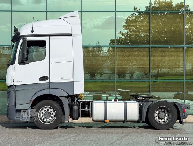 Cap tractor standard MERCEDES-BENZ Actros 1942 EURO 6 ONLY 431.000 KM 2x TANKS HOLL