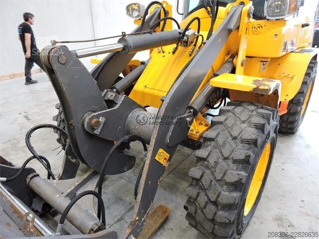Колісний навантажувач VOLVO L30G + Fork