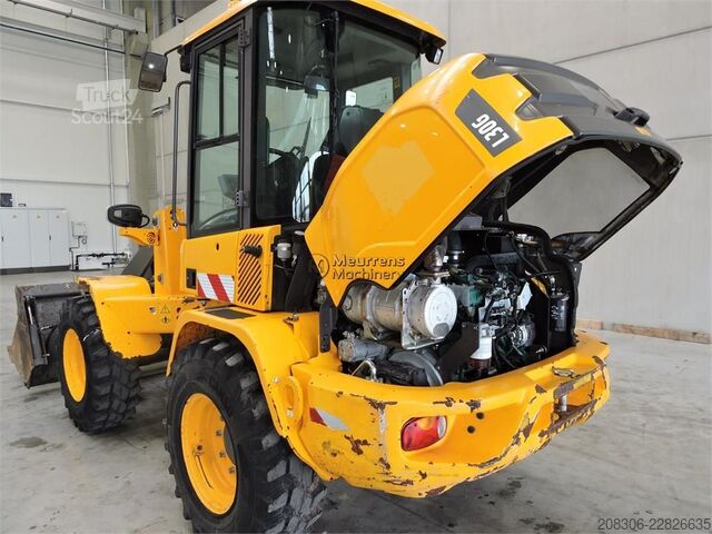 Колісний навантажувач VOLVO L30G + Fork