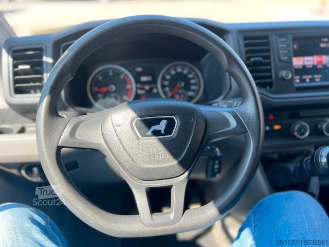 Vans ar augstu jumtu MAN TGE 3.140